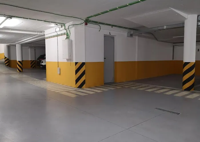 Apartment Apartamento Edf Sol - Free Aircon - By Bedzy